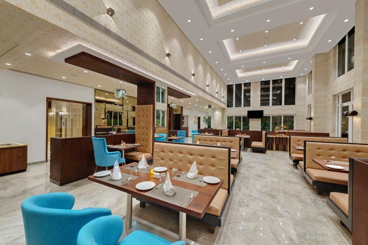 The Fern Residency, Satara Maharashtra Otel Dış mekan fotoğraf