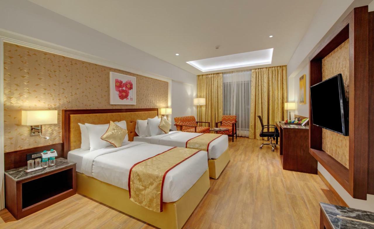 The Fern Residency, Satara Maharashtra Otel Dış mekan fotoğraf