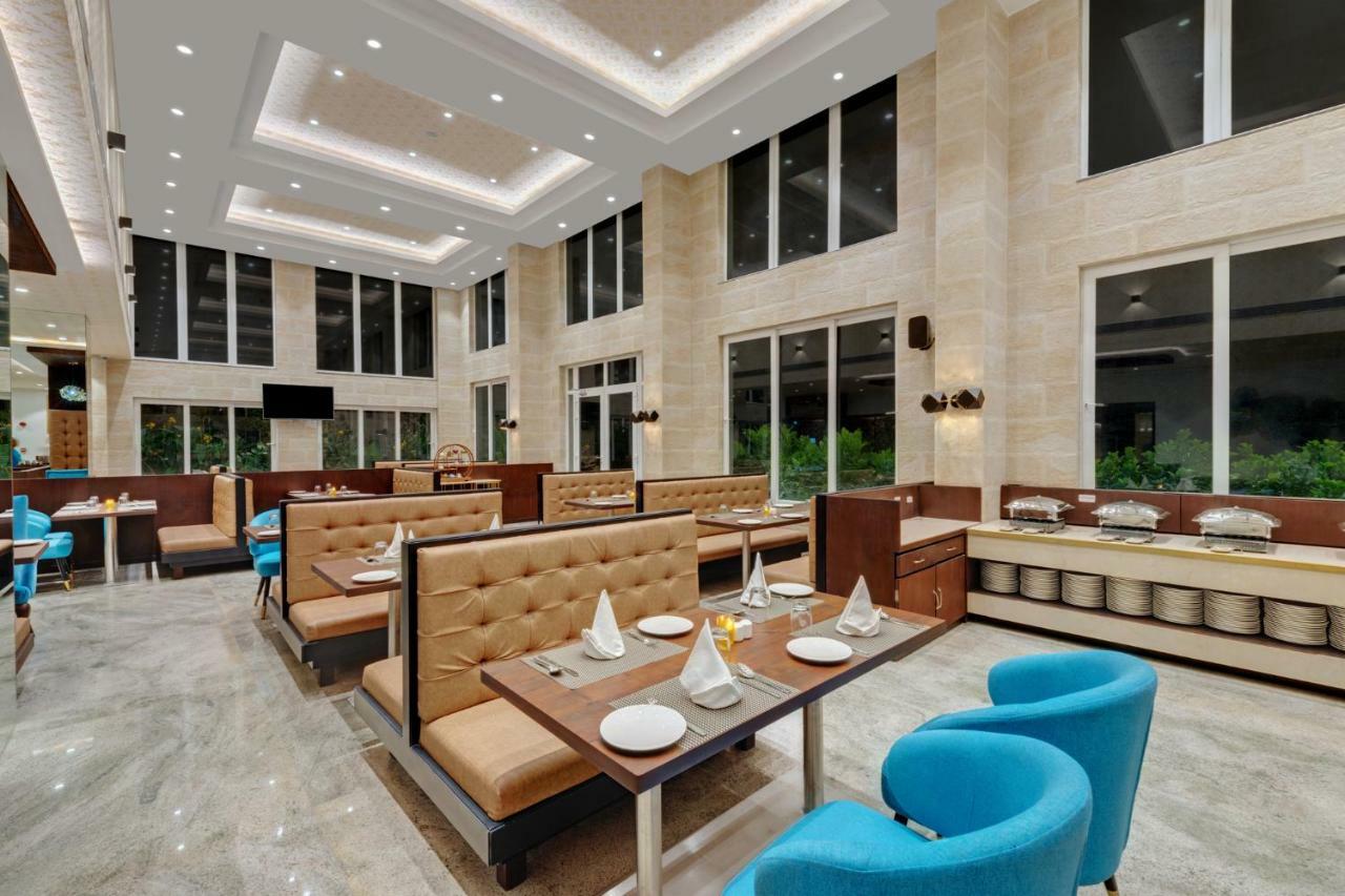 The Fern Residency, Satara Maharashtra Otel Dış mekan fotoğraf